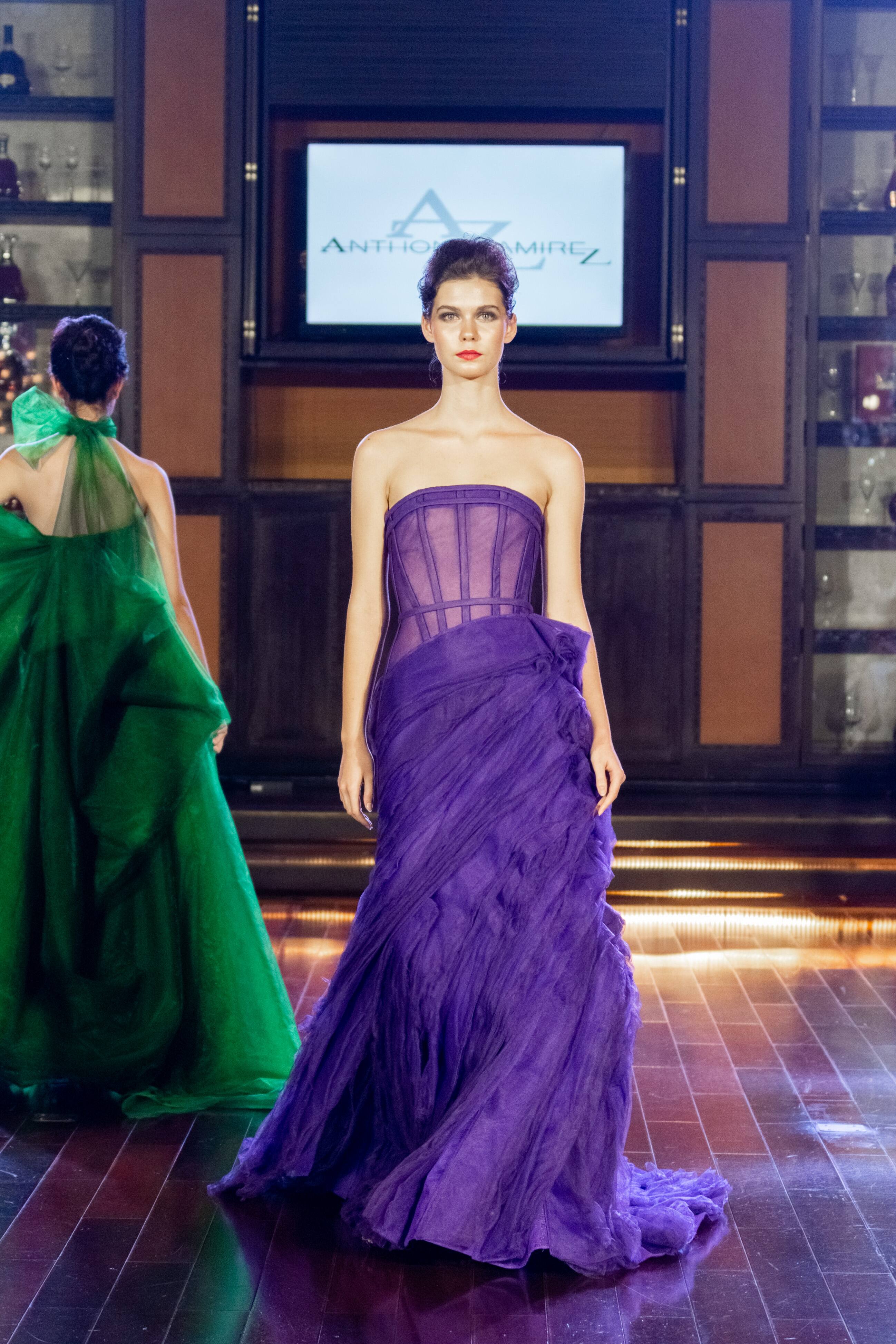 The Haute Couture Fashion Show At Sofitel's Art De Noel Metro.Style